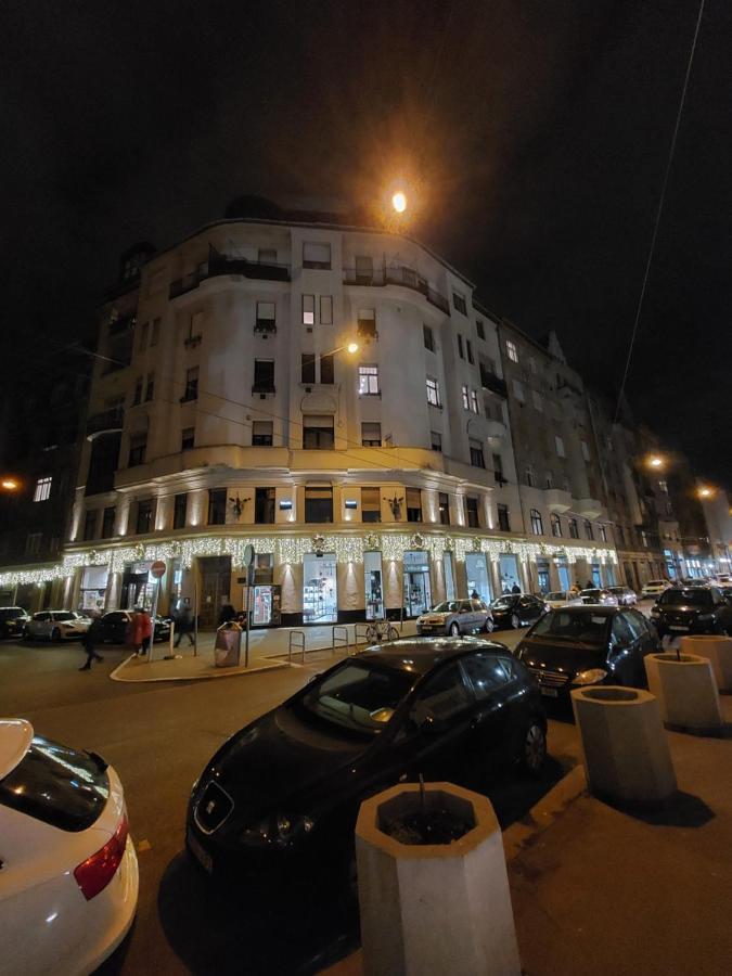 Suzan'S Apartment In The Heart Of 부다페스트 외부 사진
